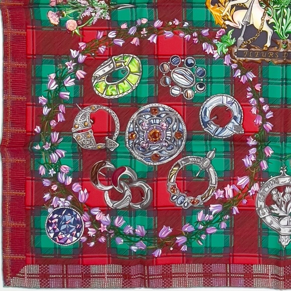 NWT Hermes Scarf "Fleurs d’Écosse" 1 - Picture 9 of 10